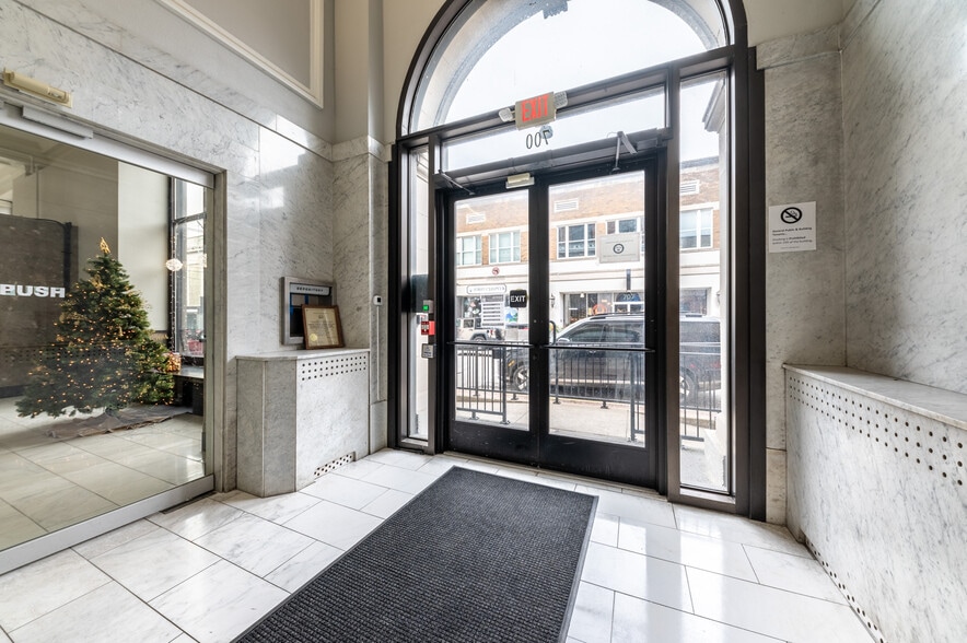 700 Market St, Parkersburg, WV for lease - Building Photo - Image 2 of 31