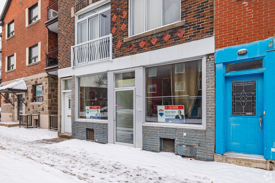 2313-2315 St Belanger, Montréal, QC à louer - Photo du bâtiment - Image 2 de 2