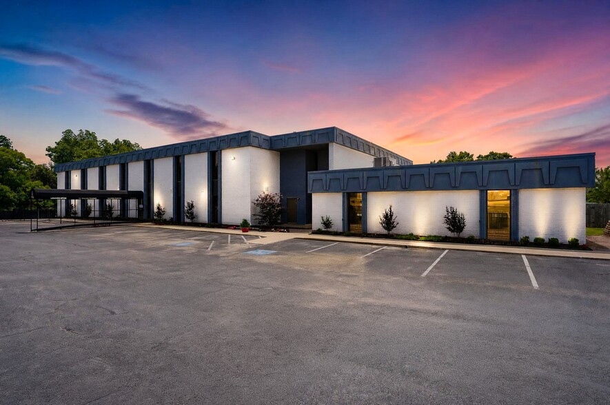 4415 S Harvard Ave, Tulsa, OK for lease - Building Photo - Image 2 of 19
