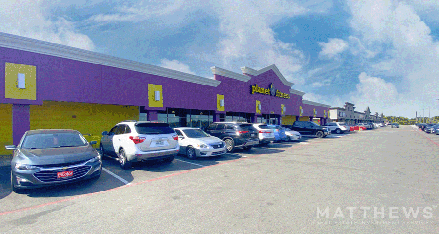 2740-2770 Valwood Pky, Farmers Branch, TX for lease - Building Photo - Image 1 of 4