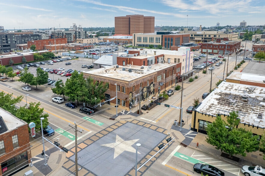 701 W Sheridan Ave, Oklahoma City, OK for lease - Aerial - Image 2 of 10