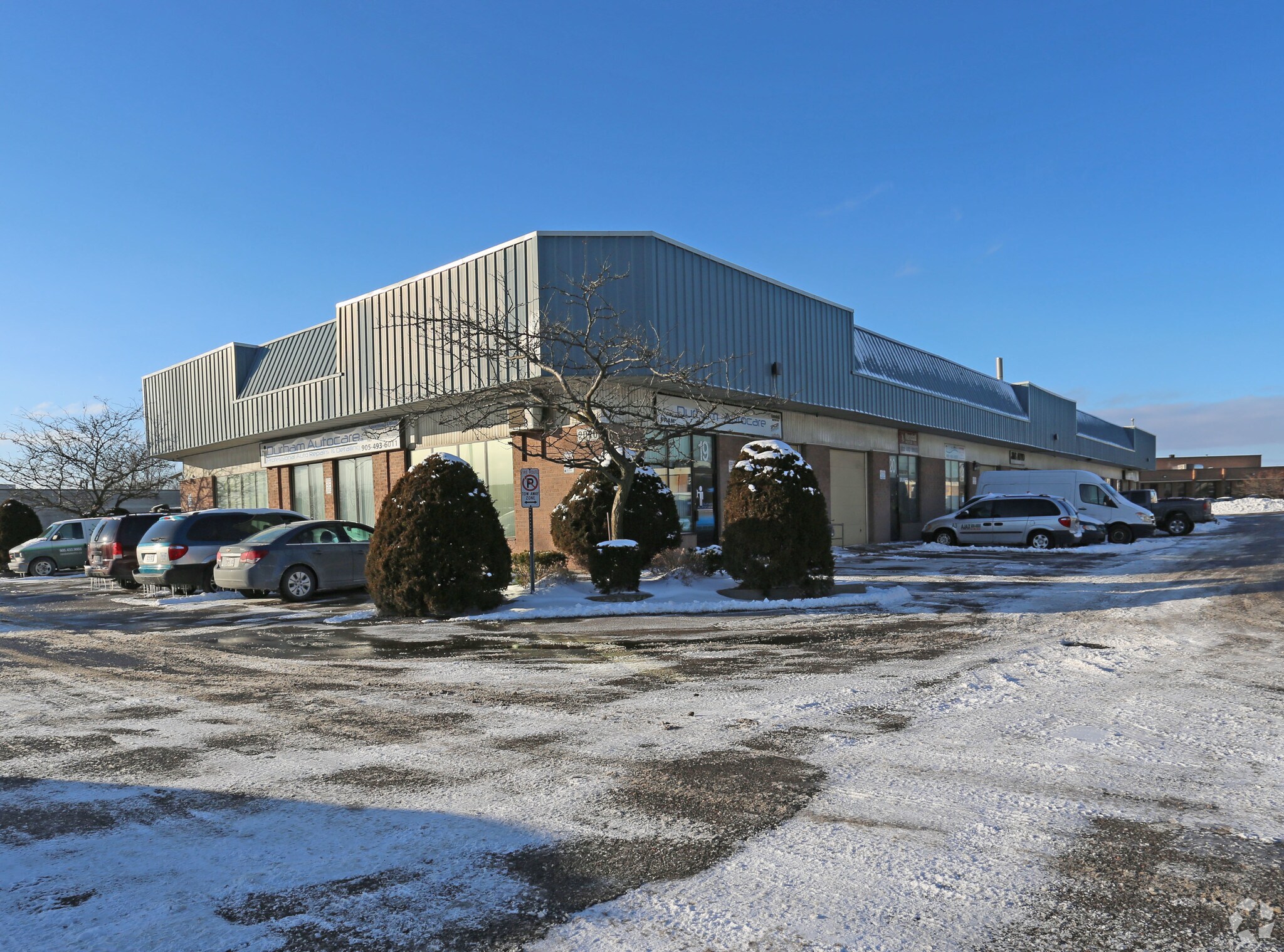 2020 Wentworth St, Whitby, ON for sale Primary Photo- Image 1 of 1