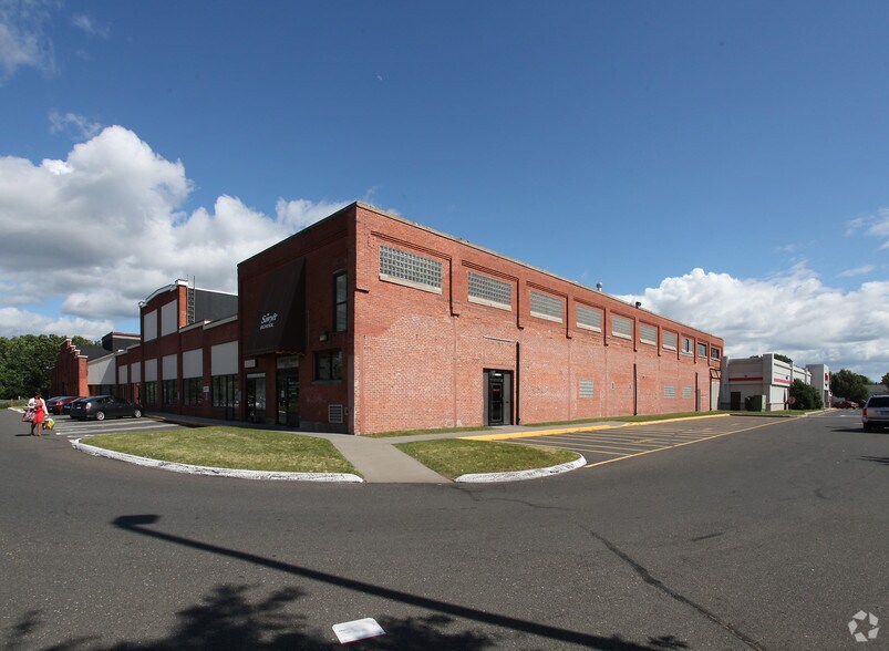 1125-1187 Dixwell Ave, Hamden, CT à louer - Photo du bâtiment - Image 2 de 3