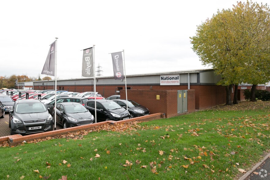 11 Shipston Close, Worcester à louer - Photo du bâtiment - Image 3 de 3