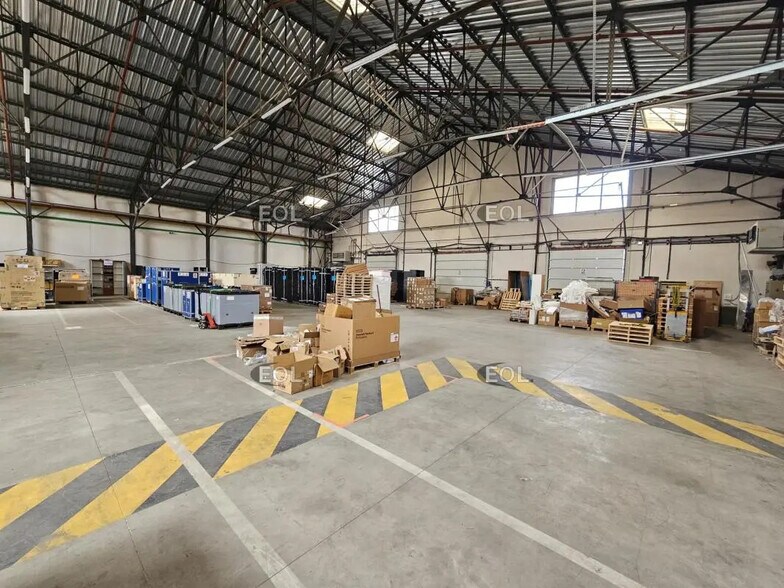 Industrial in Bonneuil-sur-Marne for lease - Building Photo - Image 3 of 7