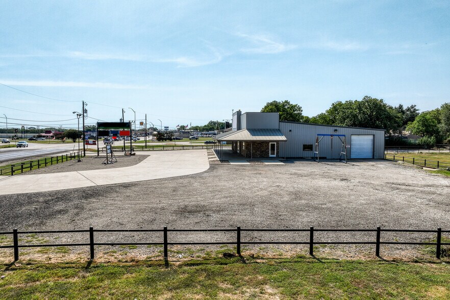 185 State Highway 36 N, Caldwell, TX à vendre - Photo du bâtiment - Image 3 de 35