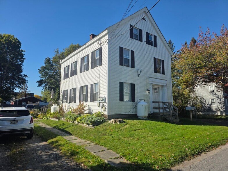 12 Gay St, Rockland, ME à vendre - Photo principale - Image 1 de 24