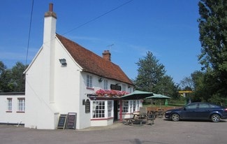 Plus de détails pour 130 Coggeshall Rd, Marks Tey - Commerce de détail à vendre