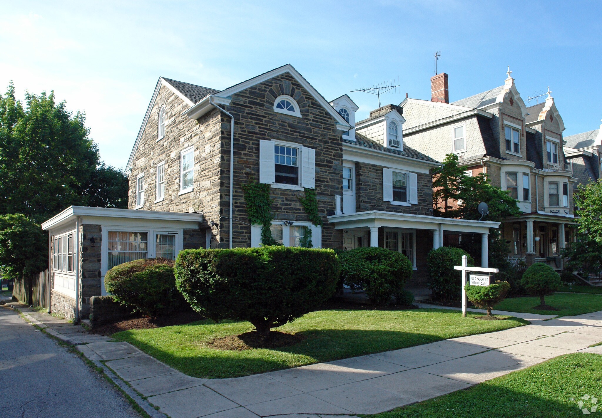 544 Haws Ave, Norristown, PA for lease Primary Photo- Image 1 of 28