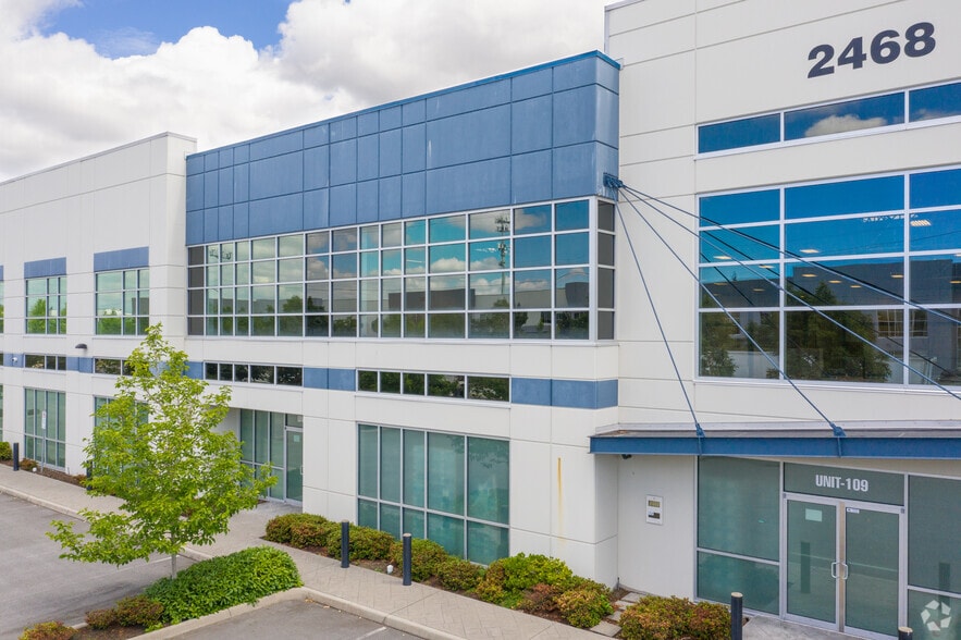 2468 192nd St, Surrey, BC for lease - Building Photo - Image 3 of 4