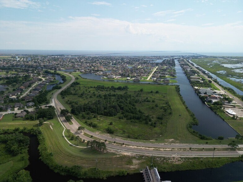 0 Oak Harbor Bl Oak Harbor Blvd, Slidell, LA à vendre - Photo du bâtiment - Image 2 de 21