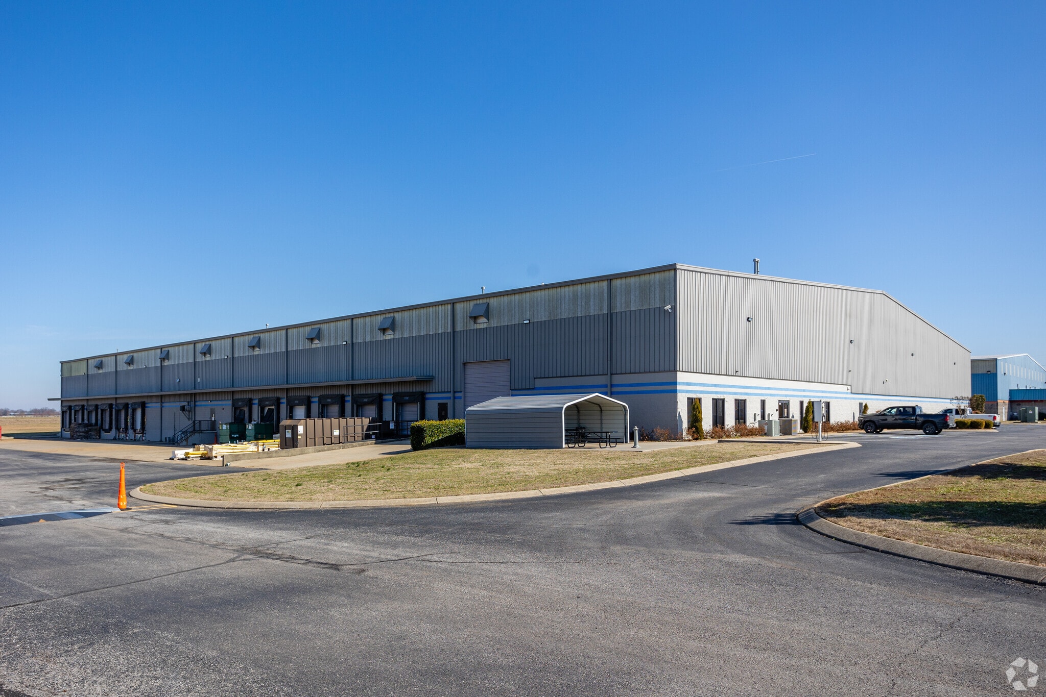 1035 Fred White Blvd, Portland, TN for lease Primary Photo- Image 1 of 5