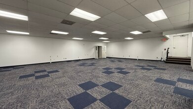 825 Park St, Christiansburg, VA for lease Interior Photo- Image 1 of 9