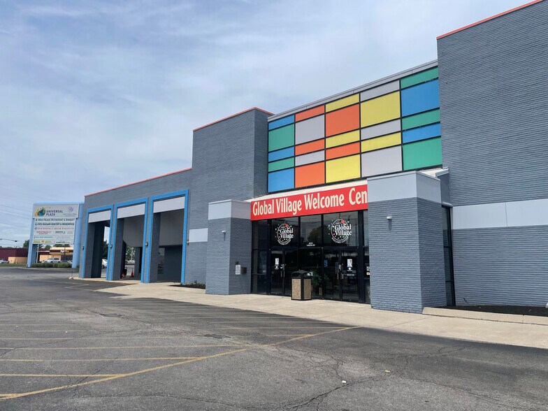 4213-4279 Lafayette Rd, Indianapolis, IN à louer - Photo du bâtiment - Image 2 de 3