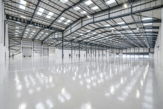 Plus de détails pour Stihl House, Stanhope Rd, Camberley - Industriel à louer