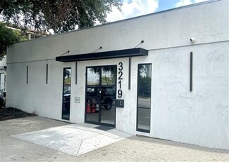 More details for 3219 Mercer St, Houston, TX - Retail for Lease