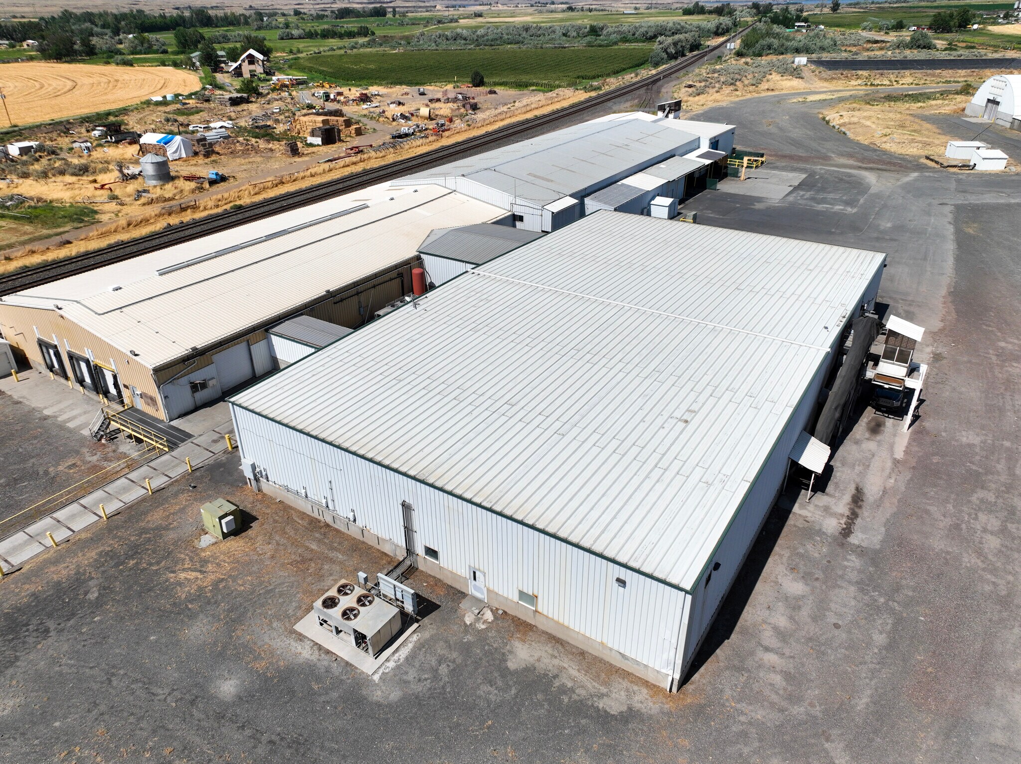 34075 E Walls Rd, Hermiston, OR à louer Photo du bâtiment- Image 1 de 13