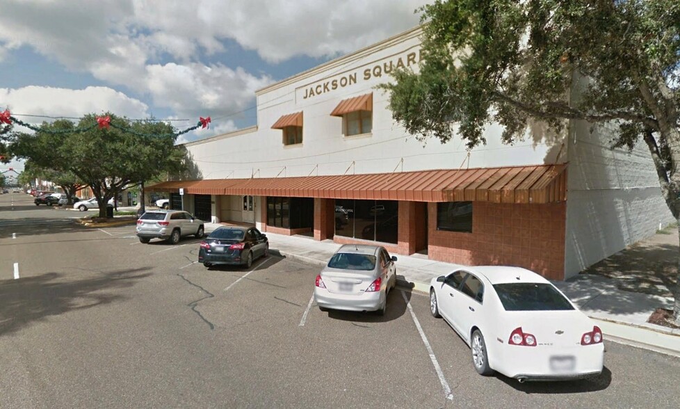 301 E Jackson St, Harlingen, TX for sale - Building Photo - Image 1 of 1