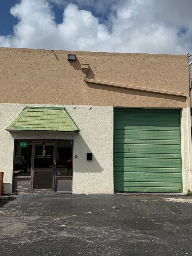 More details for 5431-5441 NW 15th St, Margate, FL - Industrial for Lease