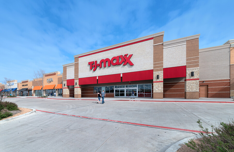 1630 N US-77 Hwy, Waxahachie, TX for lease - Building Photo - Image 1 of 10