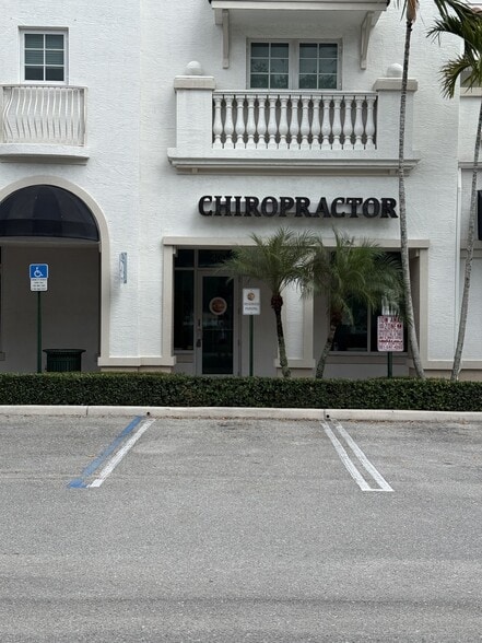 1750 N Congress Ave, Boynton Beach, FL for lease - Primary Photo - Image 1 of 16