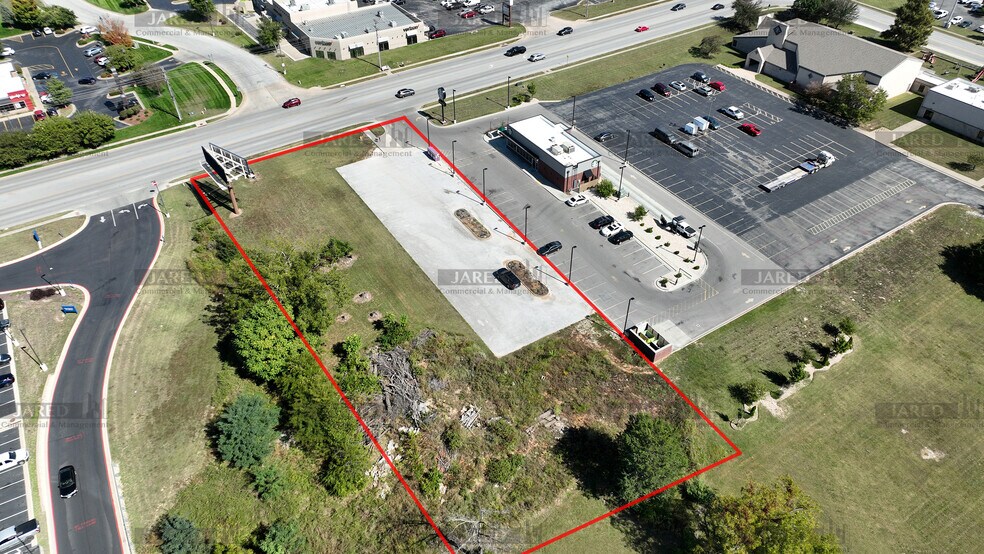 1630 W Republic Rd, Springfield, MO à louer - Photo du bâtiment - Image 3 de 10
