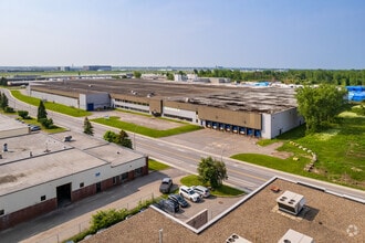 2000 Rue Halpern, Montréal, QC - Aerial map view