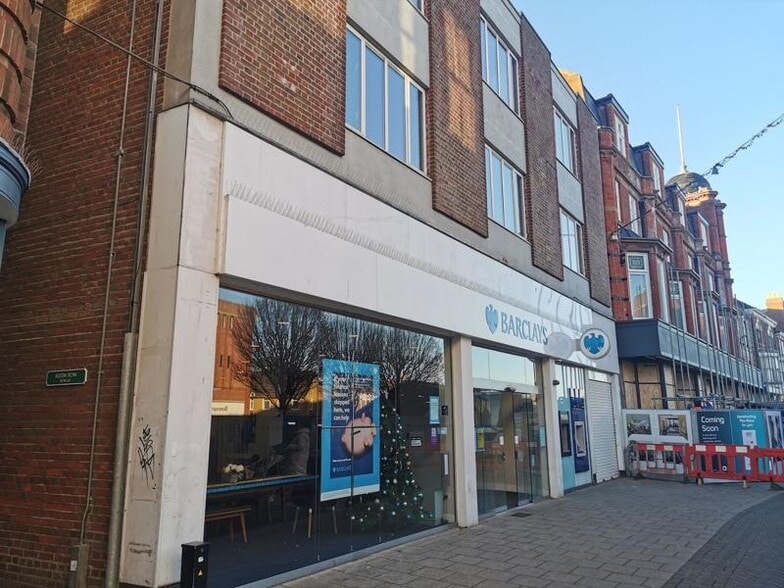 40-42 Market Pl, Great Yarmouth à vendre - Photo du bâtiment - Image 2 de 5