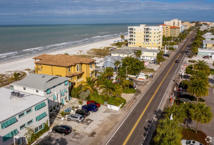 19310 Gulf Blvd, Indian Shores, FL for sale - Aerial - Image 3 of 11