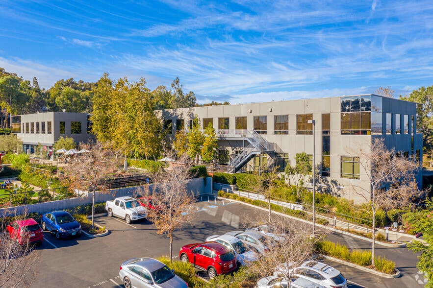 3530 John Hopkins Ct, San Diego, CA for lease - Primary Photo - Image 1 of 21
