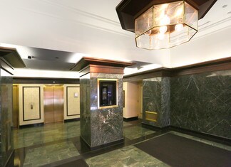 Plus de détails pour 27-35 E Monroe St, Chicago, IL - Bureau, Commerce de détail à louer