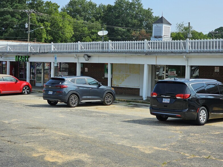 2112 Murchison Rd, Fayetteville, NC for lease - Building Photo - Image 1 of 5