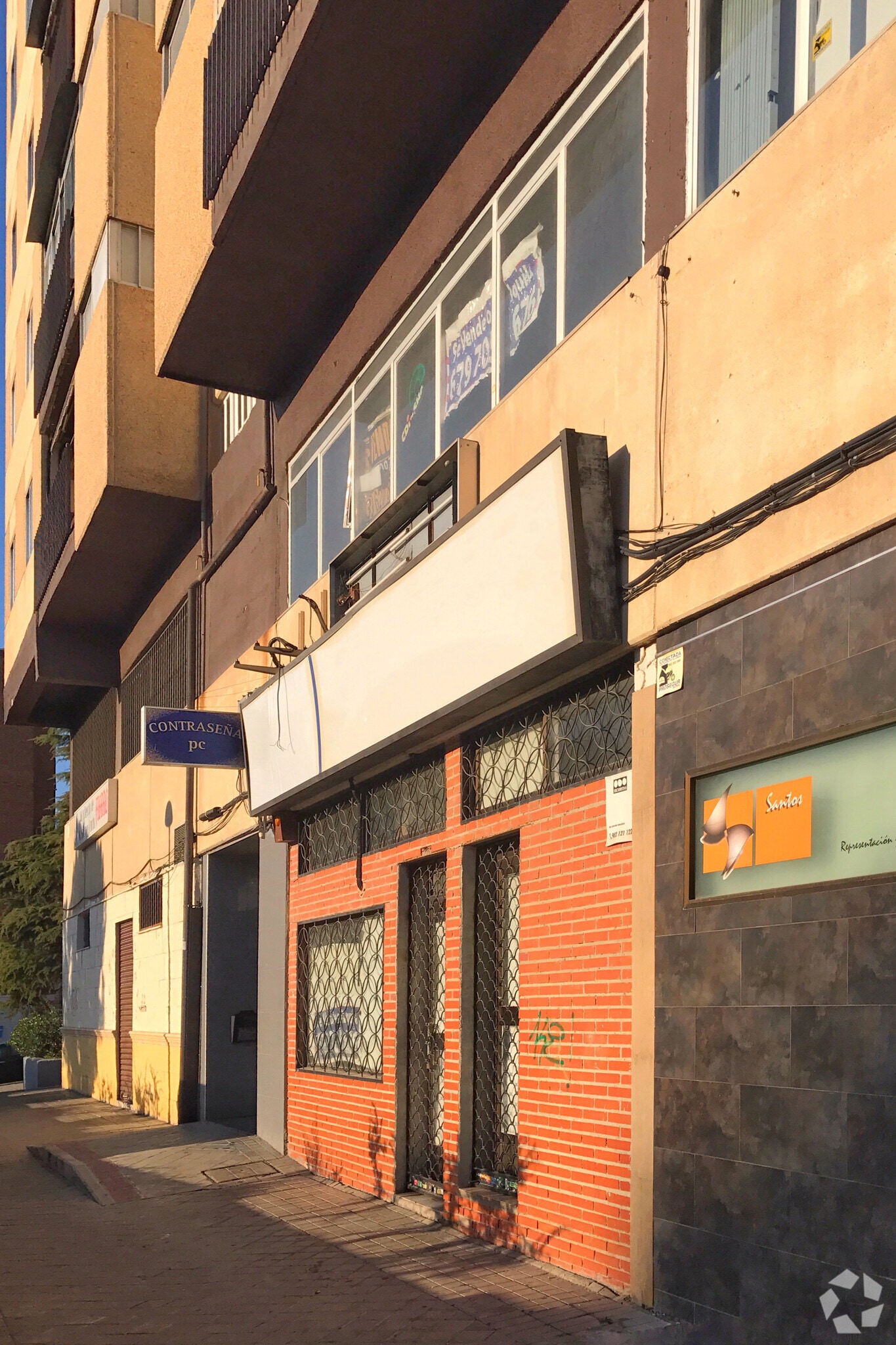 Avenida de Rafael Alberti, 16, Madrid, Madrid for lease Interior Photo- Image 1 of 2