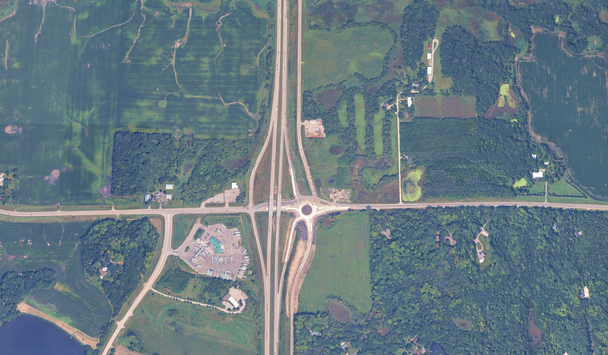 1400-1420 Lonsdale Blvd W, Webster, MN for sale Primary Photo- Image 1 of 2