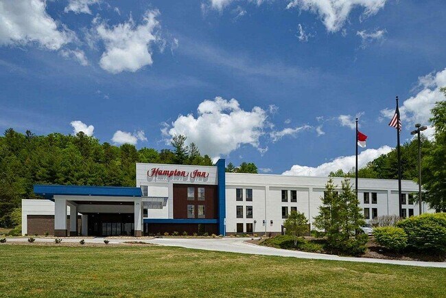 More details for 275 Forest Gate Dr, Pisgah Forest, NC - Hospitality for Sale