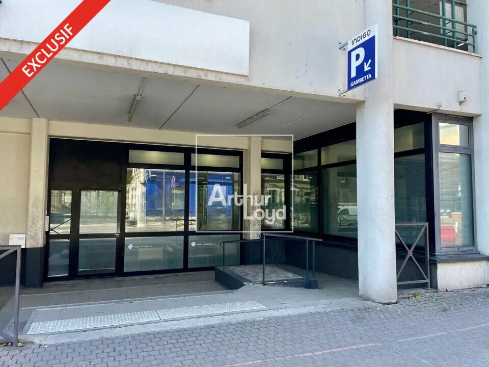 Office in Melun for lease Primary Photo- Image 1 of 8