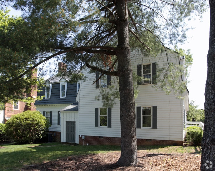 701 N Courthouse Rd, Richmond, VA for sale - Building Photo - Image 3 of 5