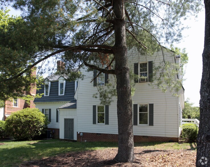 701 N Courthouse Rd, Richmond, VA à vendre - Photo du bâtiment - Image 3 de 5