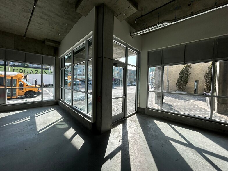 4840 Mission St, San Francisco, CA à louer - Photo du bâtiment - Image 3 de 6
