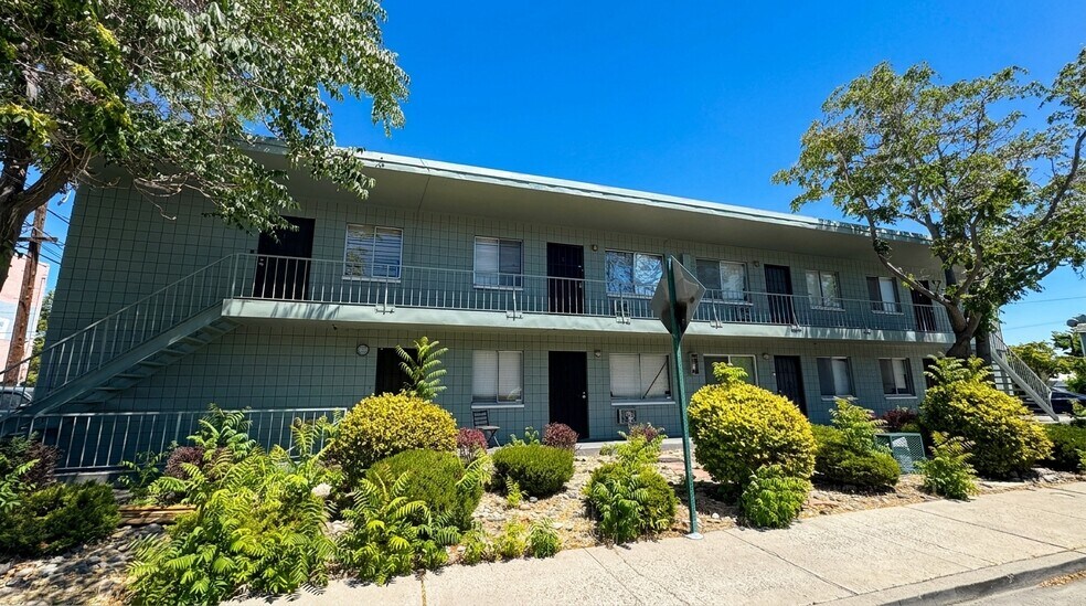 900 Willow St, Reno, NV à vendre - Photo du bâtiment - Image 2 de 22