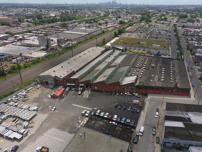 5601 Tulip St, Philadelphia, PA à vendre - Photo du bâtiment - Image 3 de 31