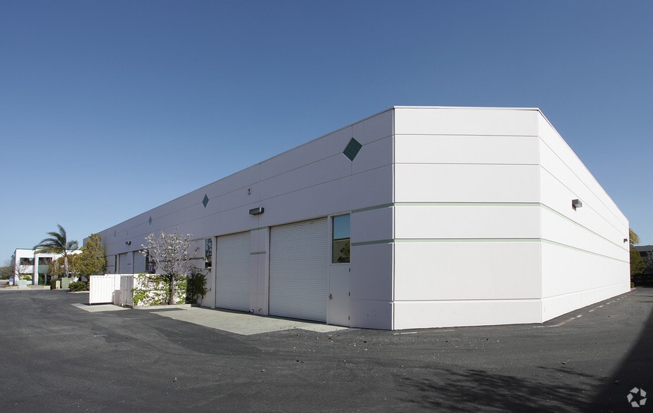 41636 Enterprise Cir N, Temecula, CA for lease - Building Photo - Image 3 of 10