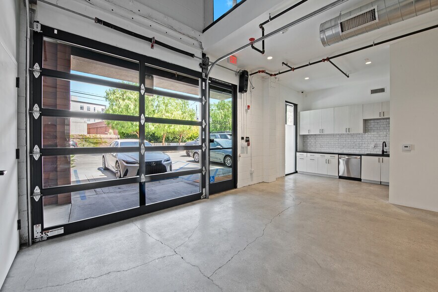 3309-3323 La Cienega Pl, Los Angeles, CA à louer - Photo intérieure - Image 3 de 28