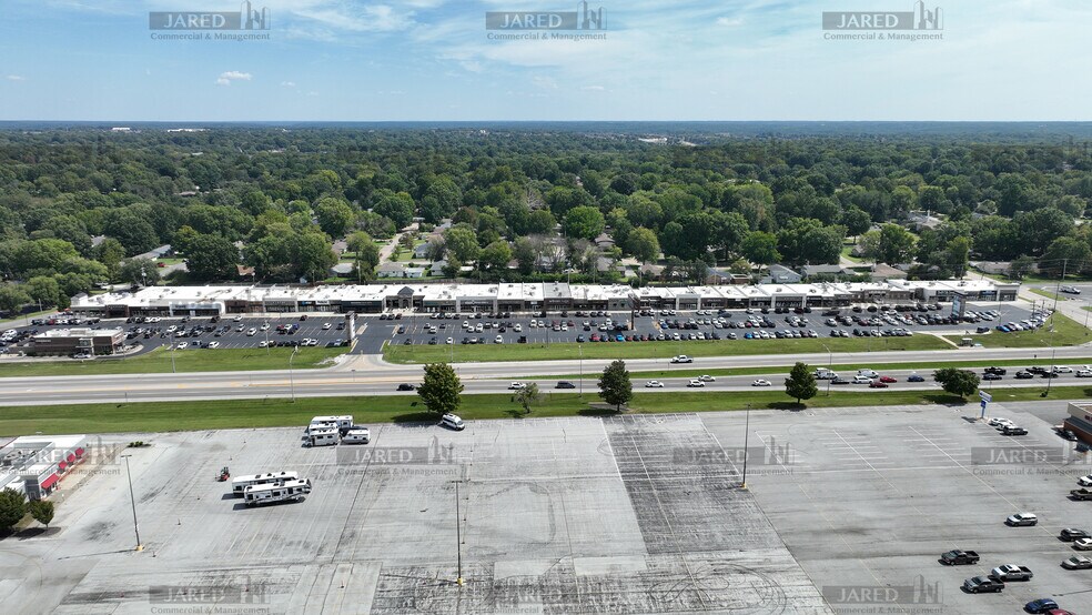 2620-2694 S Glenstone Ave, Springfield, MO à louer - Photo du bâtiment - Image 2 de 22