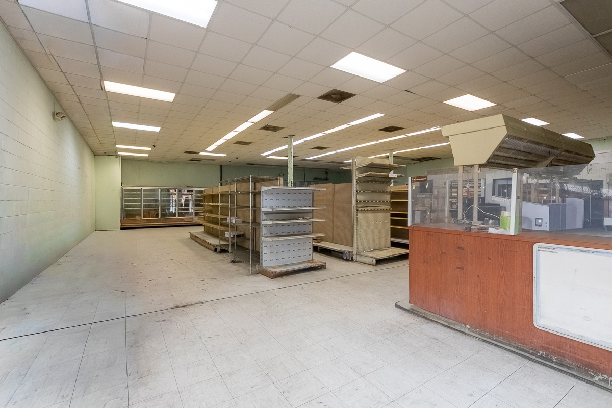 1215 Price St, Savannah, GA for lease Interior Photo- Image 1 of 11