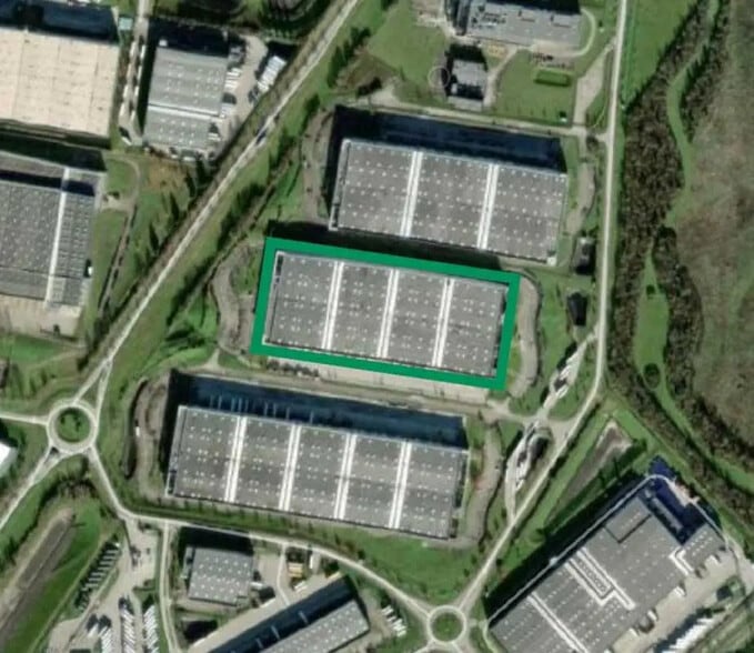 Flex dans Saint-Quentin-Fallavier à louer - Aérien - Image 2 de 4