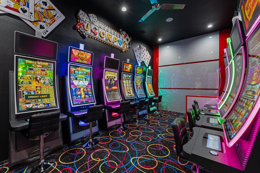 1125 Grand Traverse Pky, Kissimmee, FL à vendre - Photo intérieure - Image 3 de 28