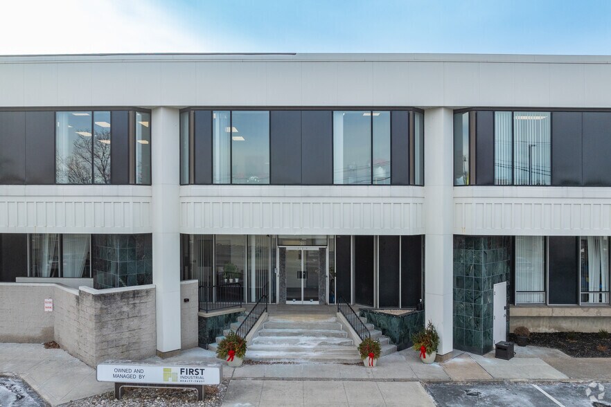 431 Railroad Ave, Camp Hill, PA à louer - Photo du bâtiment - Image 3 de 5