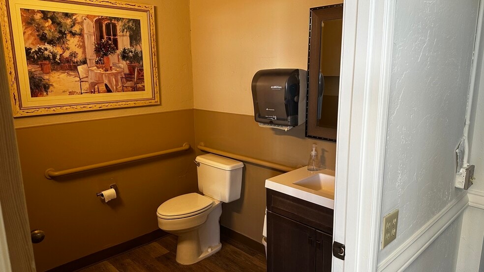 4082 N Southbank Dr, Oxnard, CA à louer - Photo du bâtiment - Image 2 de 6