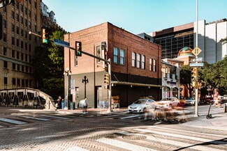 More details for 111 W Crockett St, San Antonio, TX - Retail for Lease